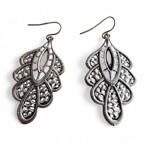 Vintage Silver Toned Filigree Drop Earrings